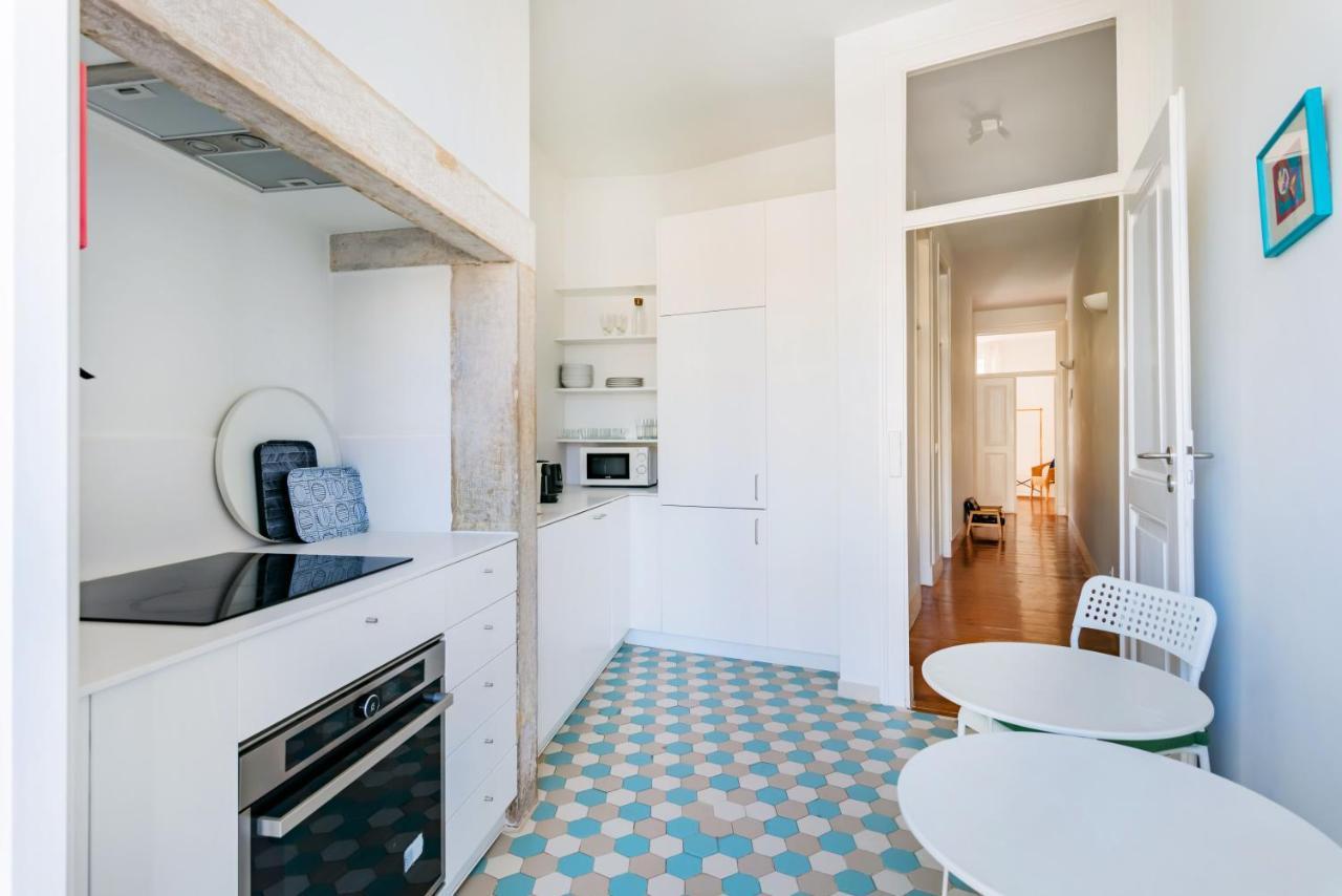 Conde 3Bdr Luxury Apartment Lisbon Luaran gambar